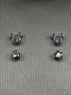 Authentic Disney Parks Mickey Mouse Icon Crystal Stud Earring Set 2 Pairs Boxed
